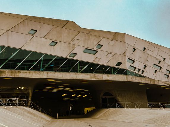 . Phaeno Science Center, by Zaha Hadid. &copy;Photo: Blaž Kosovel