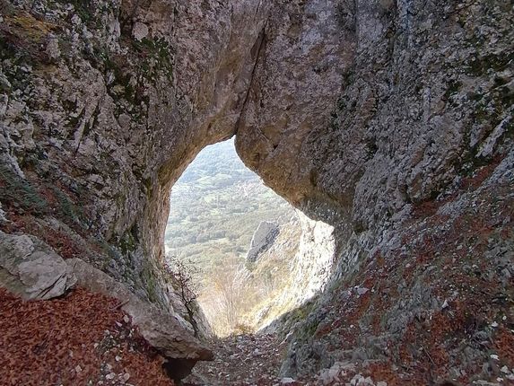 . Otliško okno &copy;Foto: Blaž Kosovel