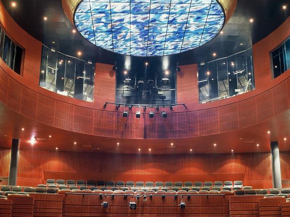 . Theatre interior. &copy;Photo atelje Pavšič Zavadlav, SNG Nova Gorica
