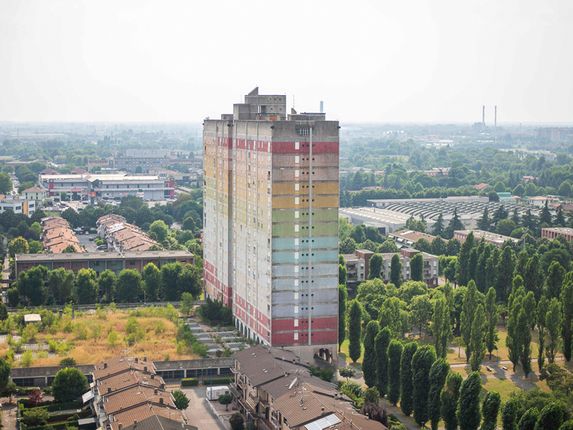. The Tintoretto tower, the twin of the Cimabue tower, before demolition. 