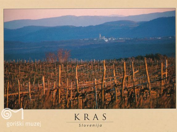 .  &copy;Razglednico hrani Goriški muzej Kromberk – Nova Gorica