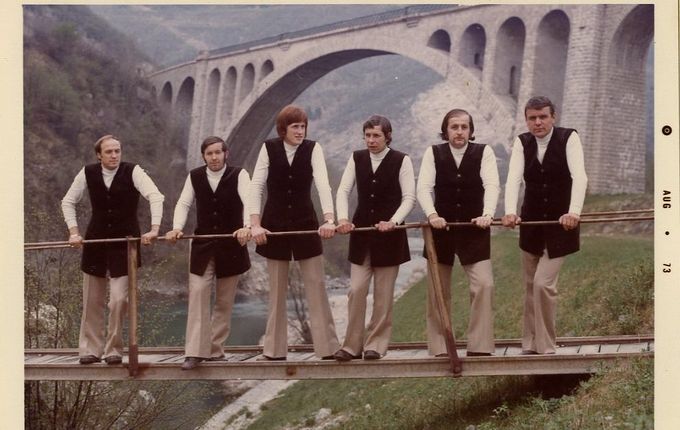Skupina Lapos. Vir fotografije: Žarko Stanič, Lapos.  